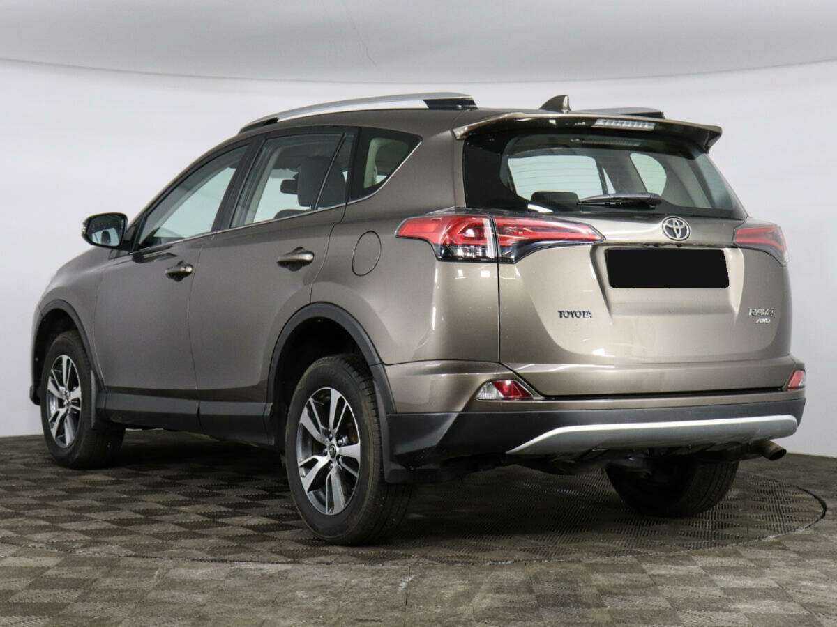 Toyota RAV4 2019 года с пробегом. Фото: #6