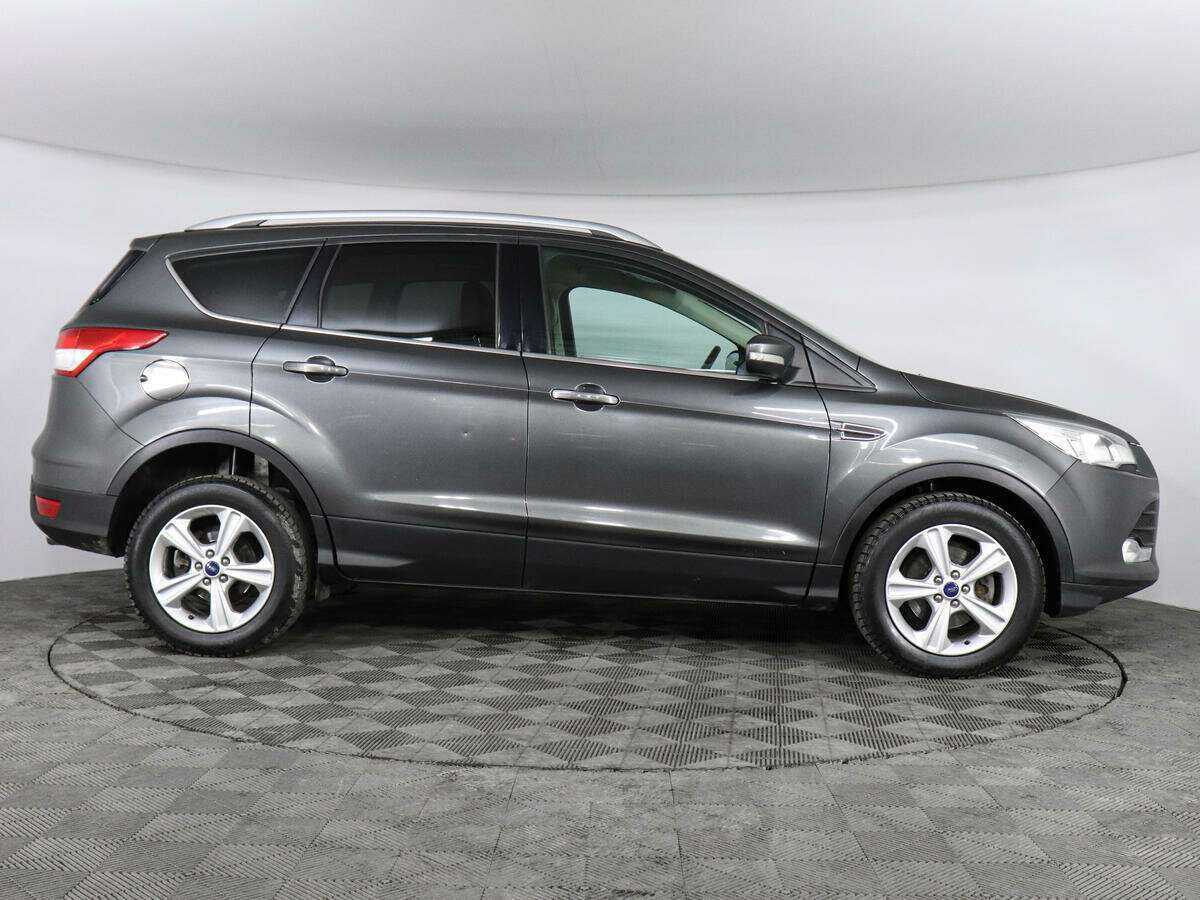 Ford Kuga 2016 года с пробегом. Фото: #2