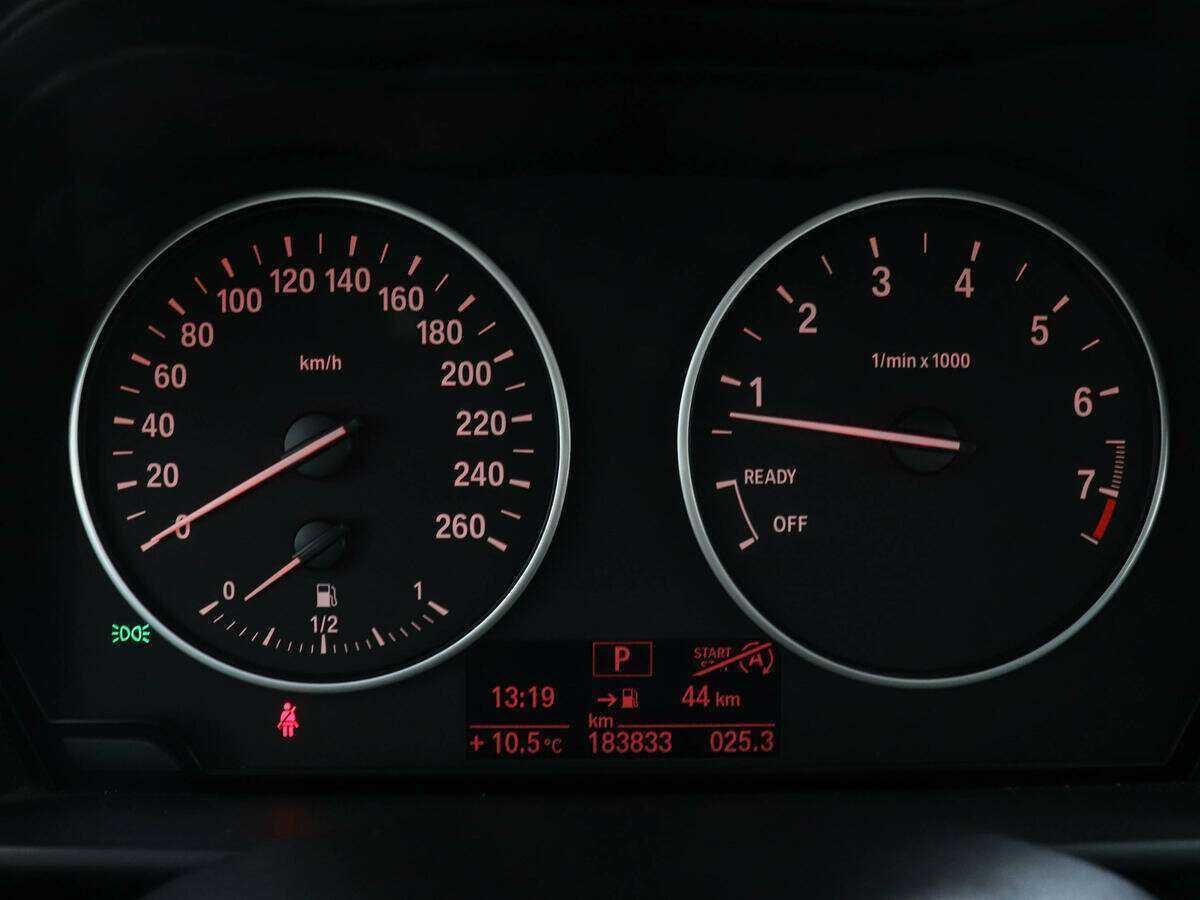 BMW 1 серии 2013 года с пробегом. Фото: #9