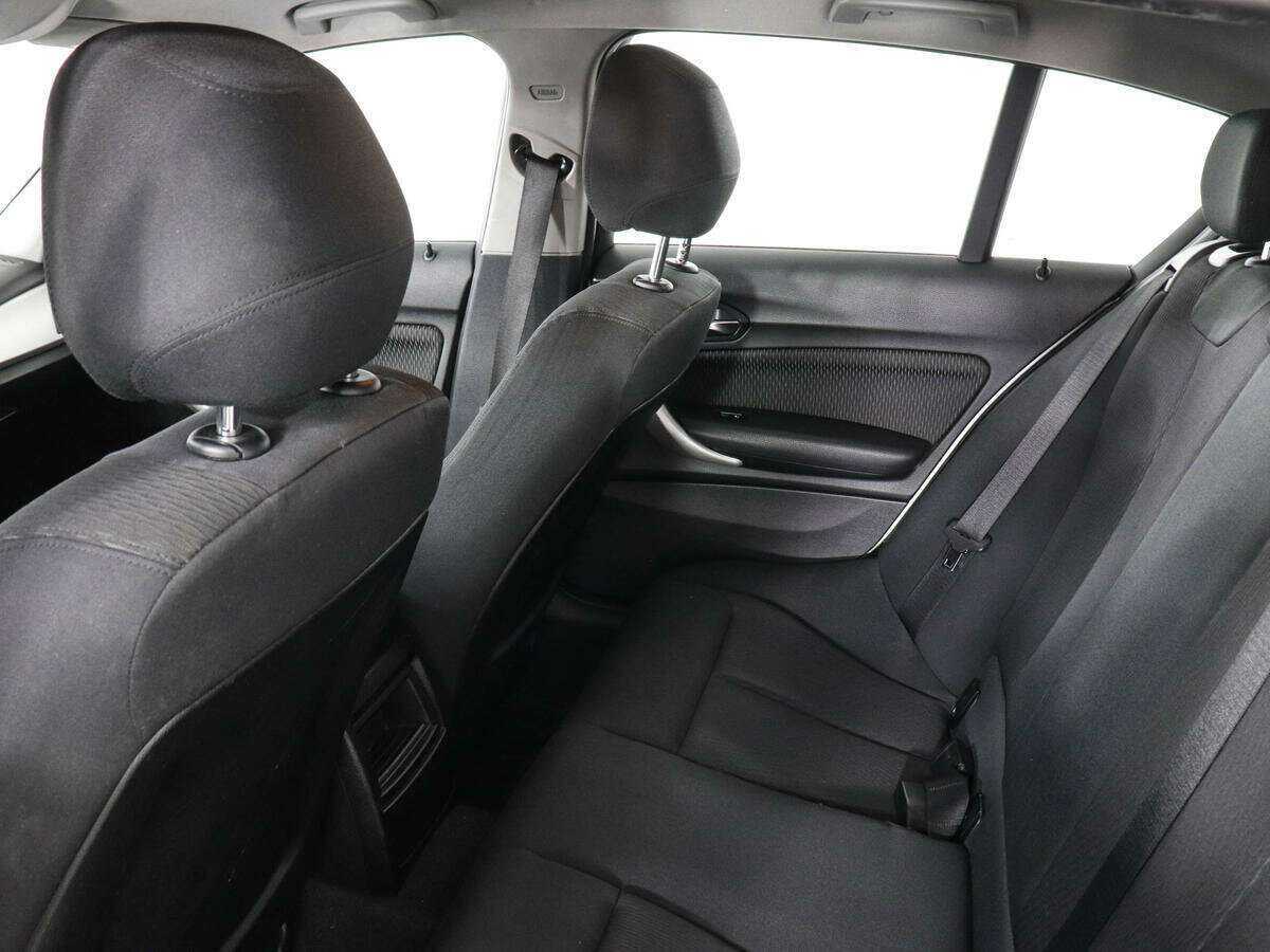 BMW 1 серии 2013 года с пробегом. Фото: #10