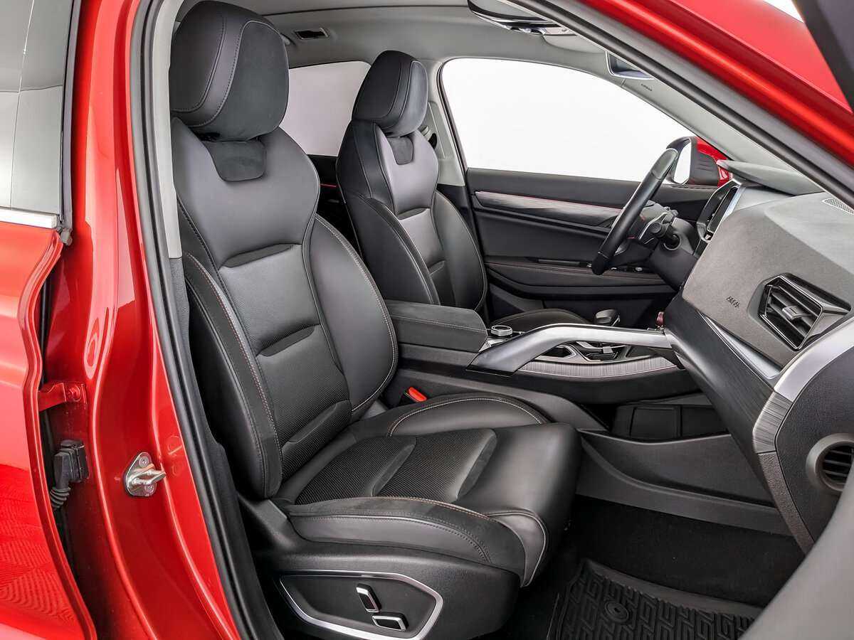 Geely Tugella 2021 года с пробегом. Фото: #21