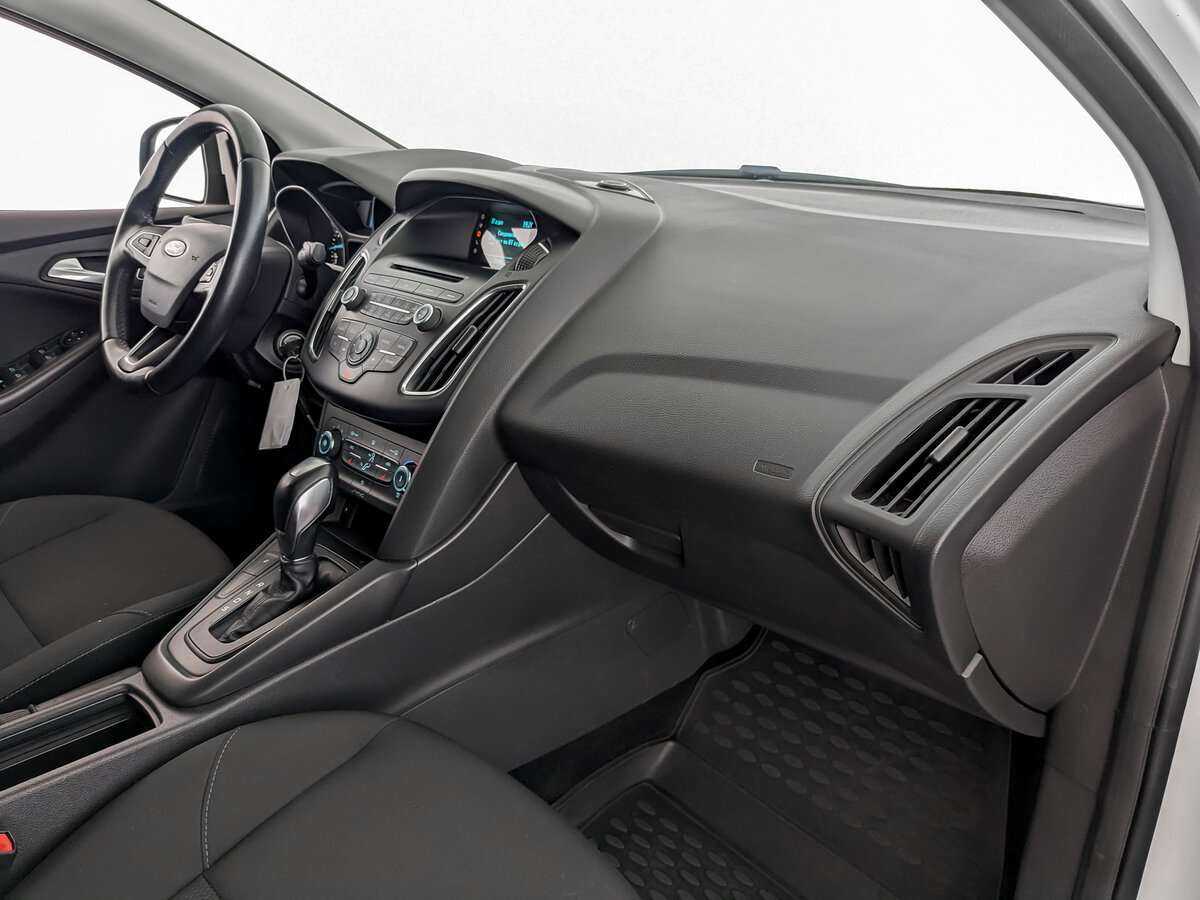 Ford Focus 2018 года с пробегом. Фото: #8
