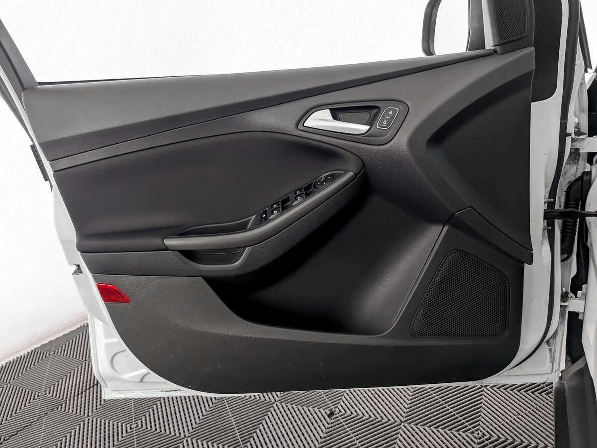 Ford Focus 2018 года с пробегом. Фото: #14