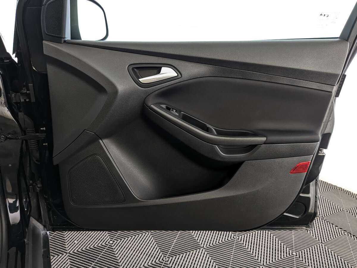 Ford Focus 2017 года с пробегом. Фото: #20