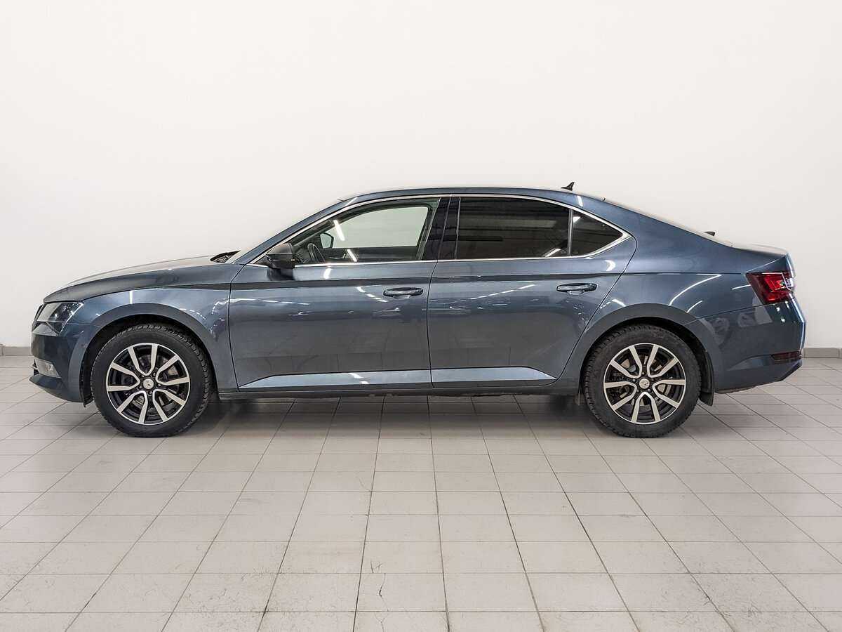 Skoda Superb 2017 года с пробегом. Фото: #7