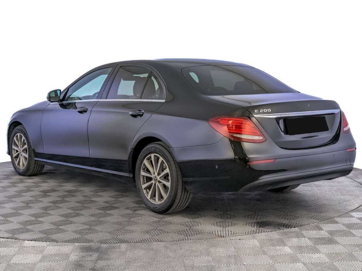 Mercedes-Benz E-Класс 2018 года с пробегом. Фото: #6