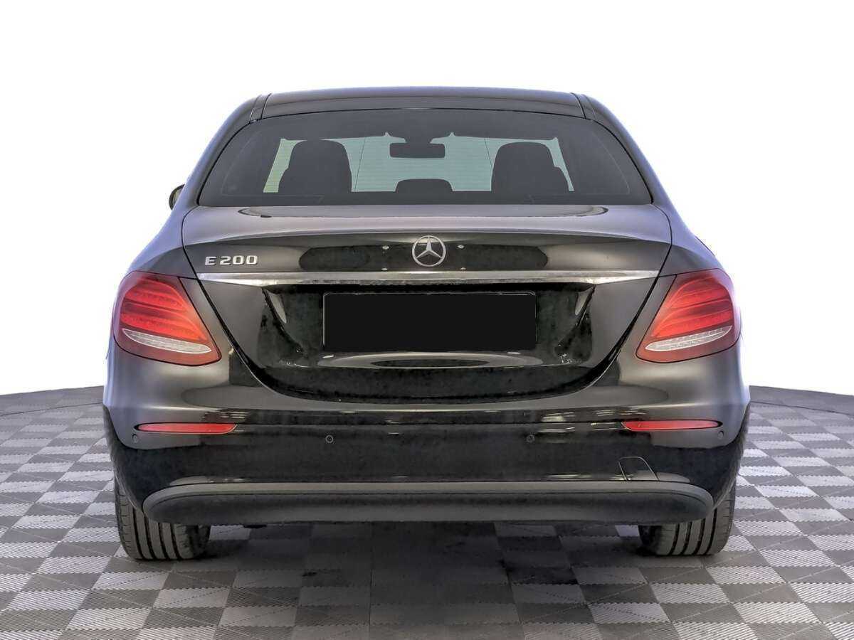 Mercedes-Benz E-Класс 2018 года с пробегом. Фото: #5