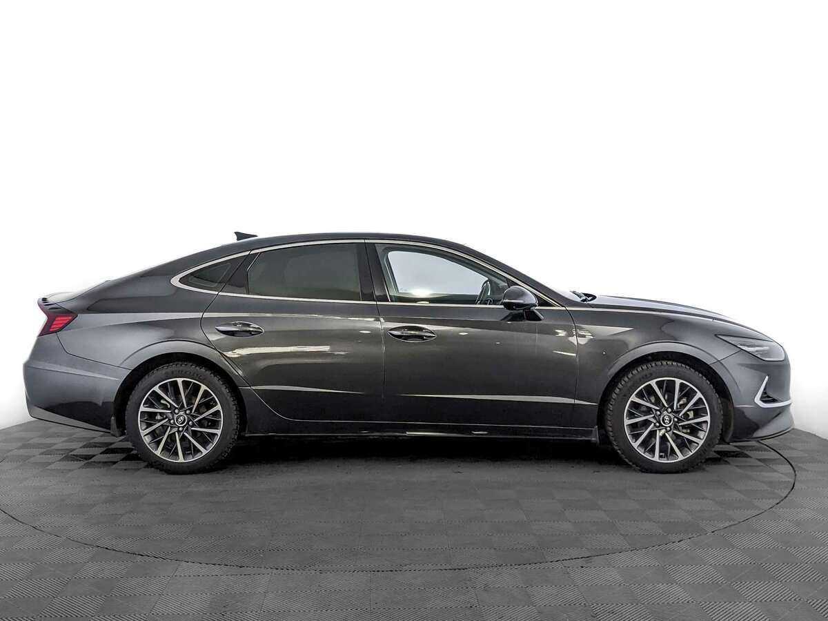 Hyundai Sonata 2022 года с пробегом. Фото: #3