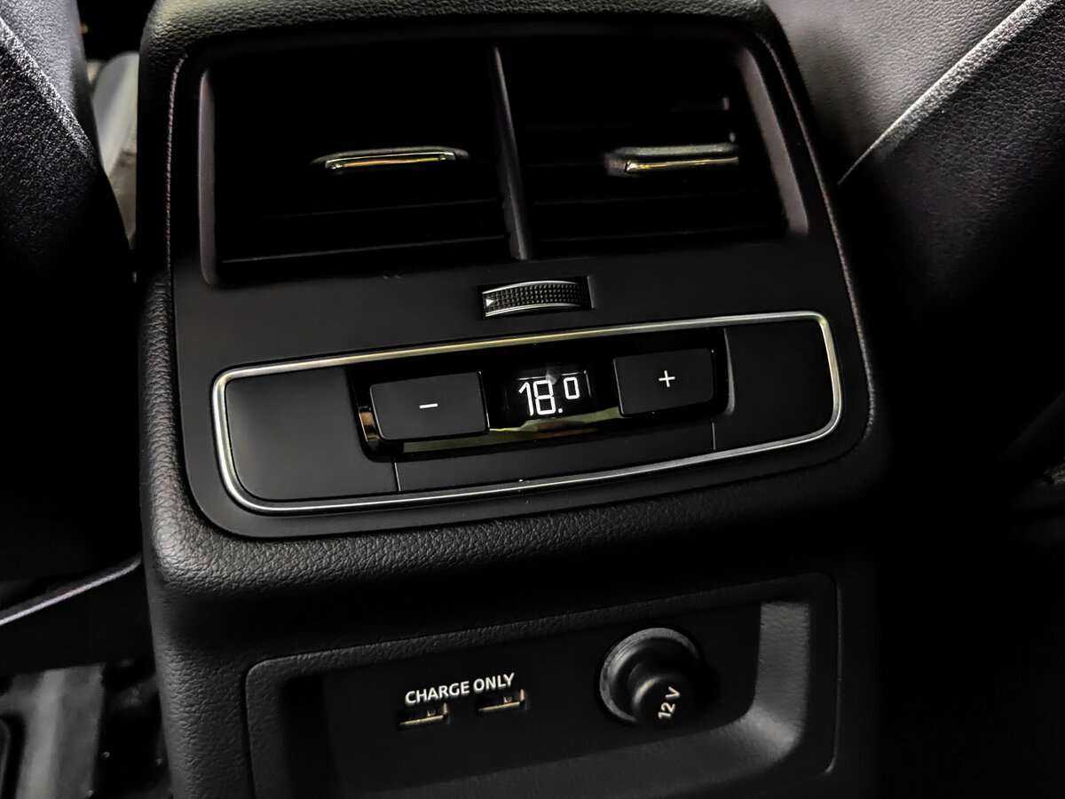 Audi A4 2021 года с пробегом. Фото: #23