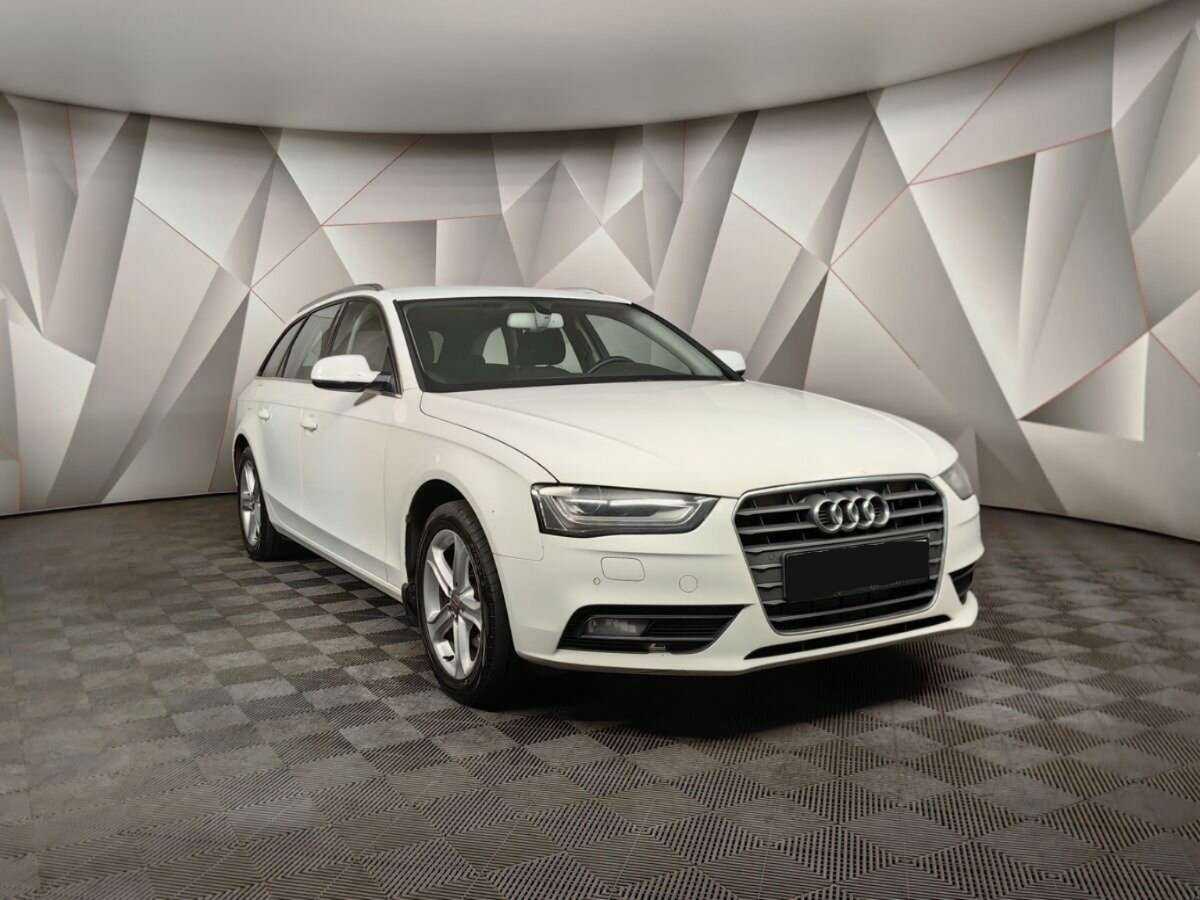 Audi A4 2012 года с пробегом. Фото: #2