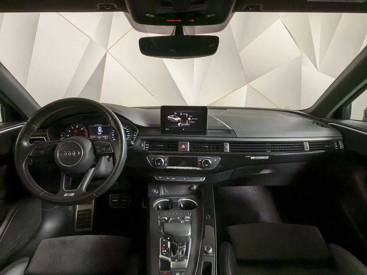 Audi A4 2016 года с пробегом. Фото: #9