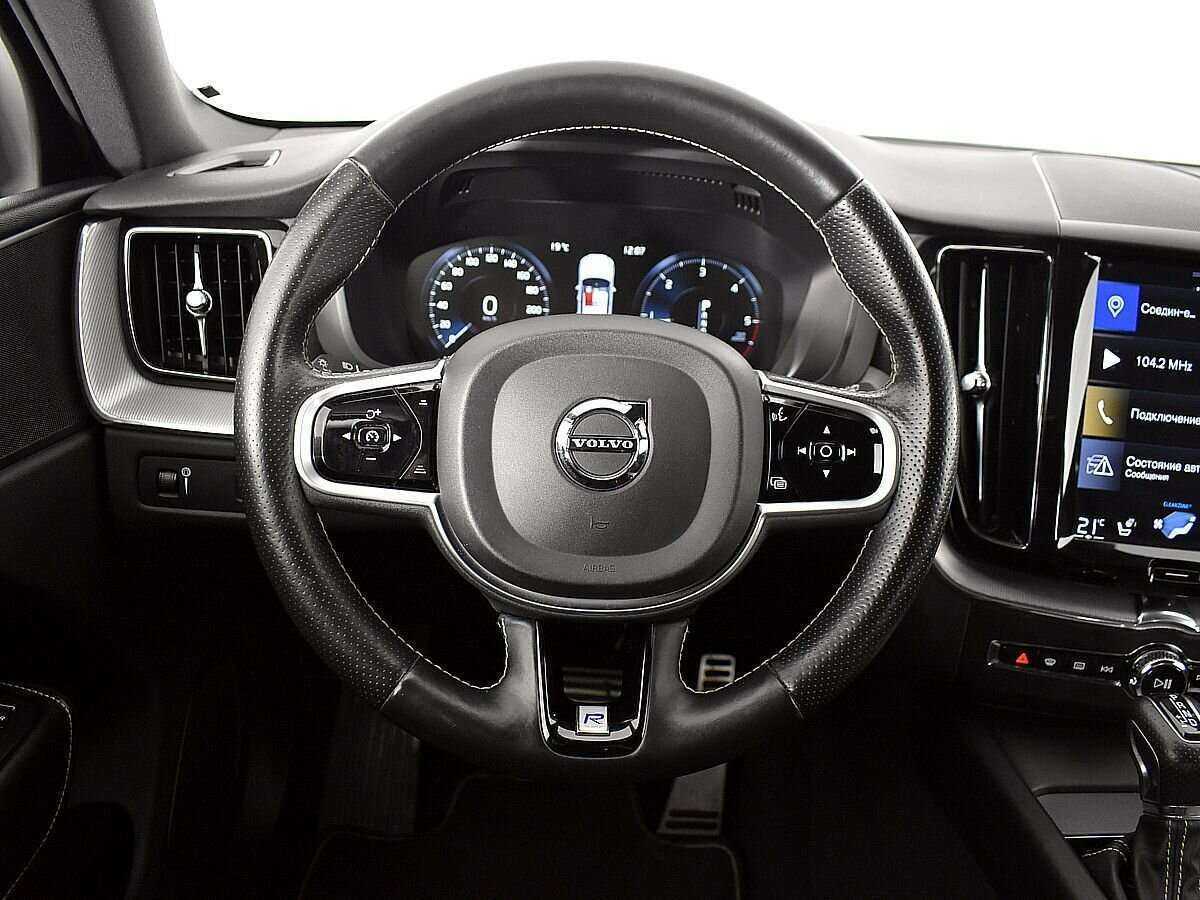 Volvo XC60 2018 года с пробегом. Фото: #12