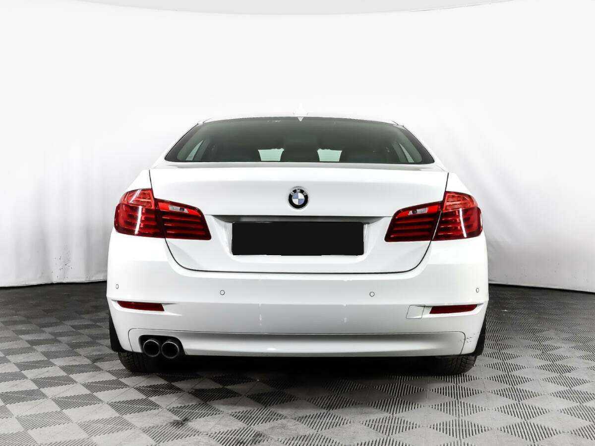 BMW 5 серии 2015 года с пробегом. Фото: #4