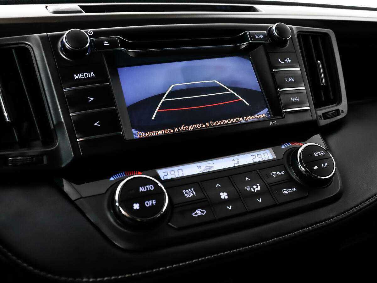 Б/У Тойота Рав4 2016 года. Фото: #13