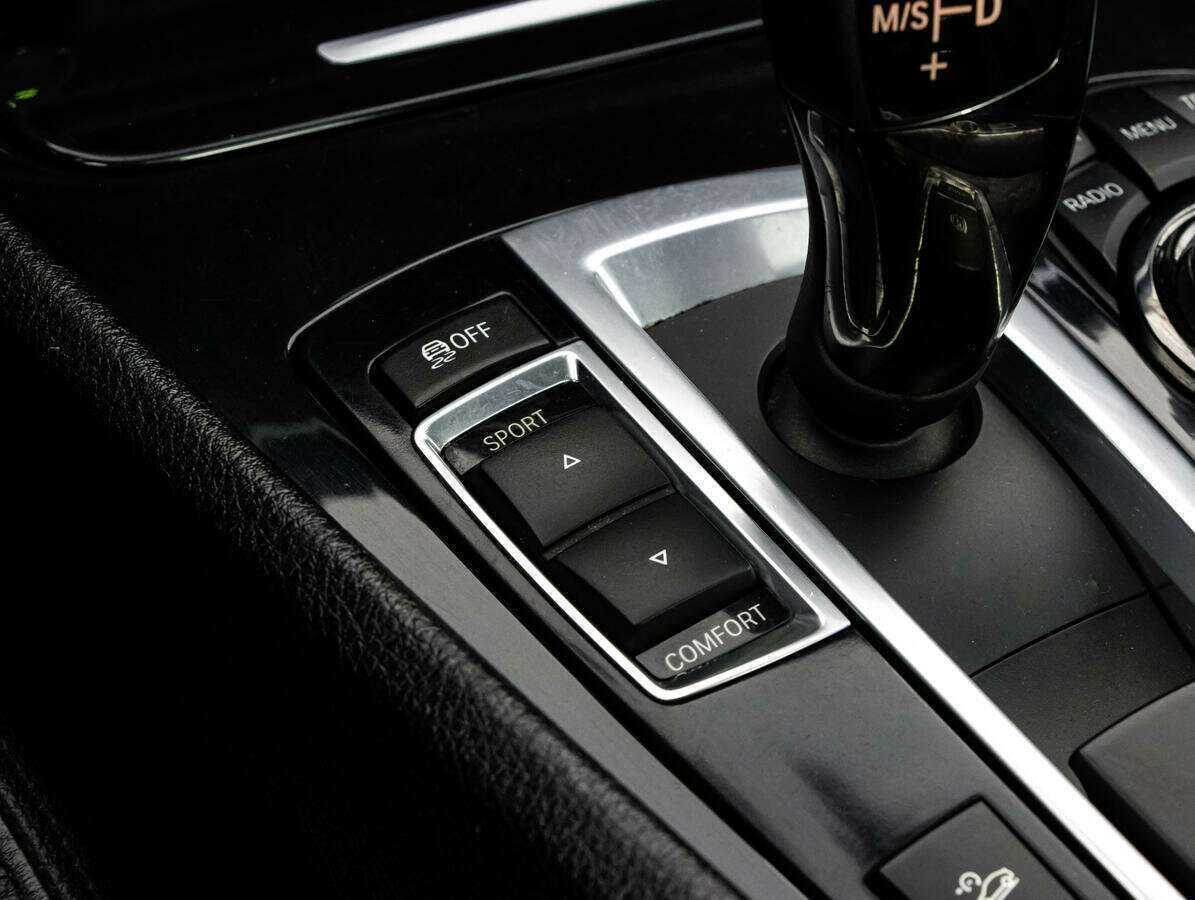 BMW 5 серии 2012 года с пробегом. Фото: #19