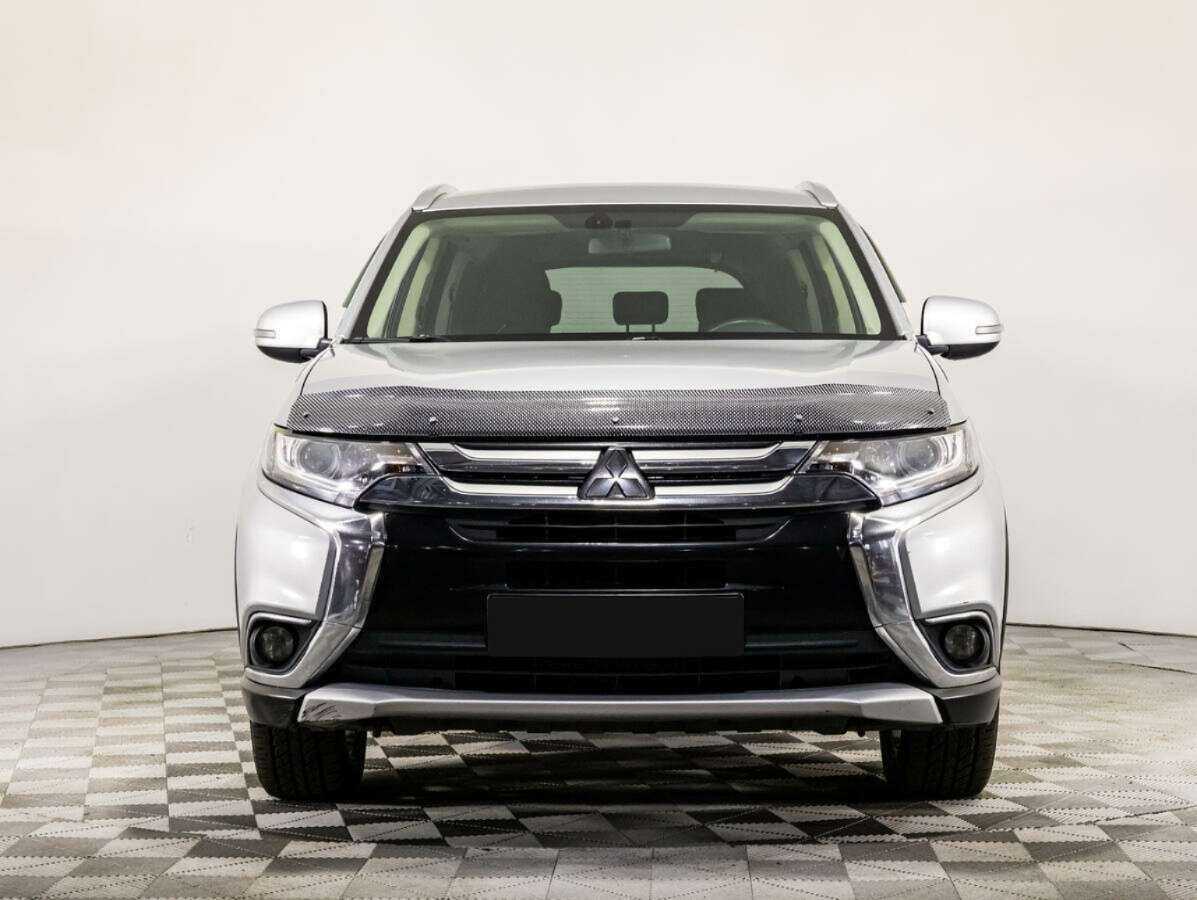 Mitsubishi Outlander 2018 года с пробегом. Фото: #1