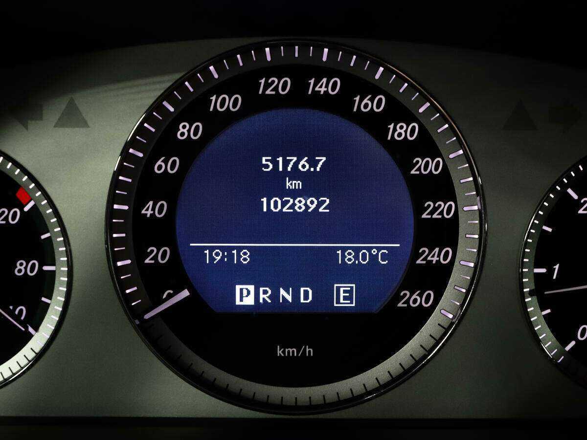 Mercedes-Benz GLK-Класс 2012 года с пробегом. Фото: #17