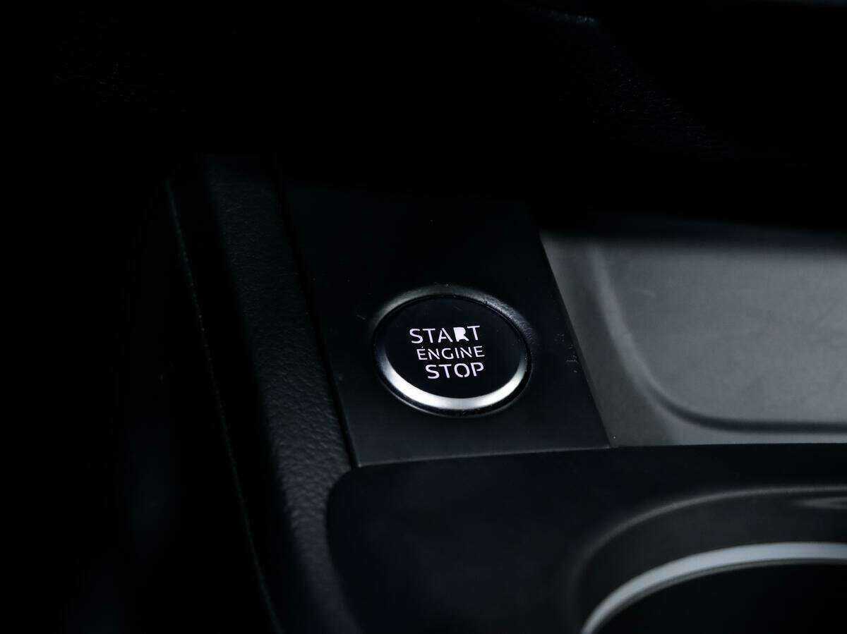 Audi A4 2015 года с пробегом. Фото: #11