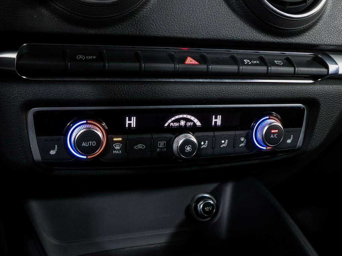 Audi A3 2019 года с пробегом. Фото: #10