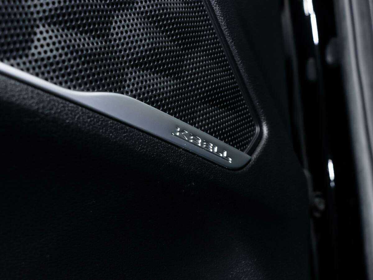 Hyundai Santa Fe 2018 года с пробегом. Фото: #13