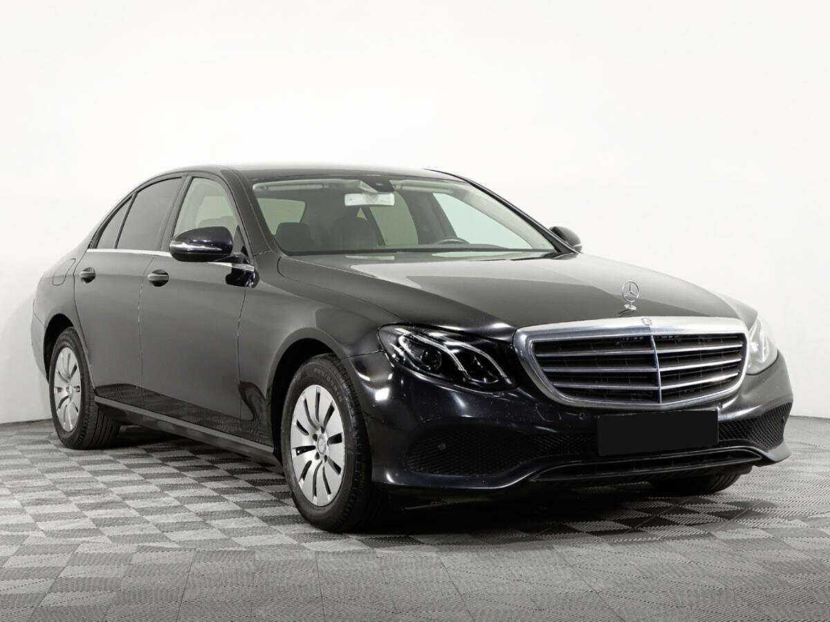Mercedes-Benz E-Класс 2016 года с пробегом. Фото: #2