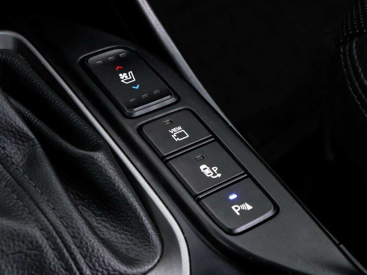 Hyundai Santa Fe 2016 года с пробегом. Фото: #12