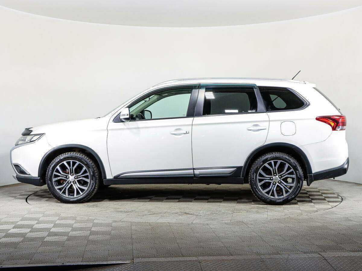 Mitsubishi Outlander 2015 года с пробегом. Фото: #7