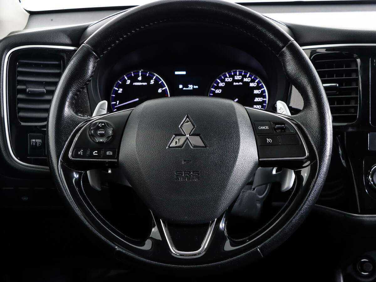 Mitsubishi Outlander 2016 года с пробегом. Фото: #11
