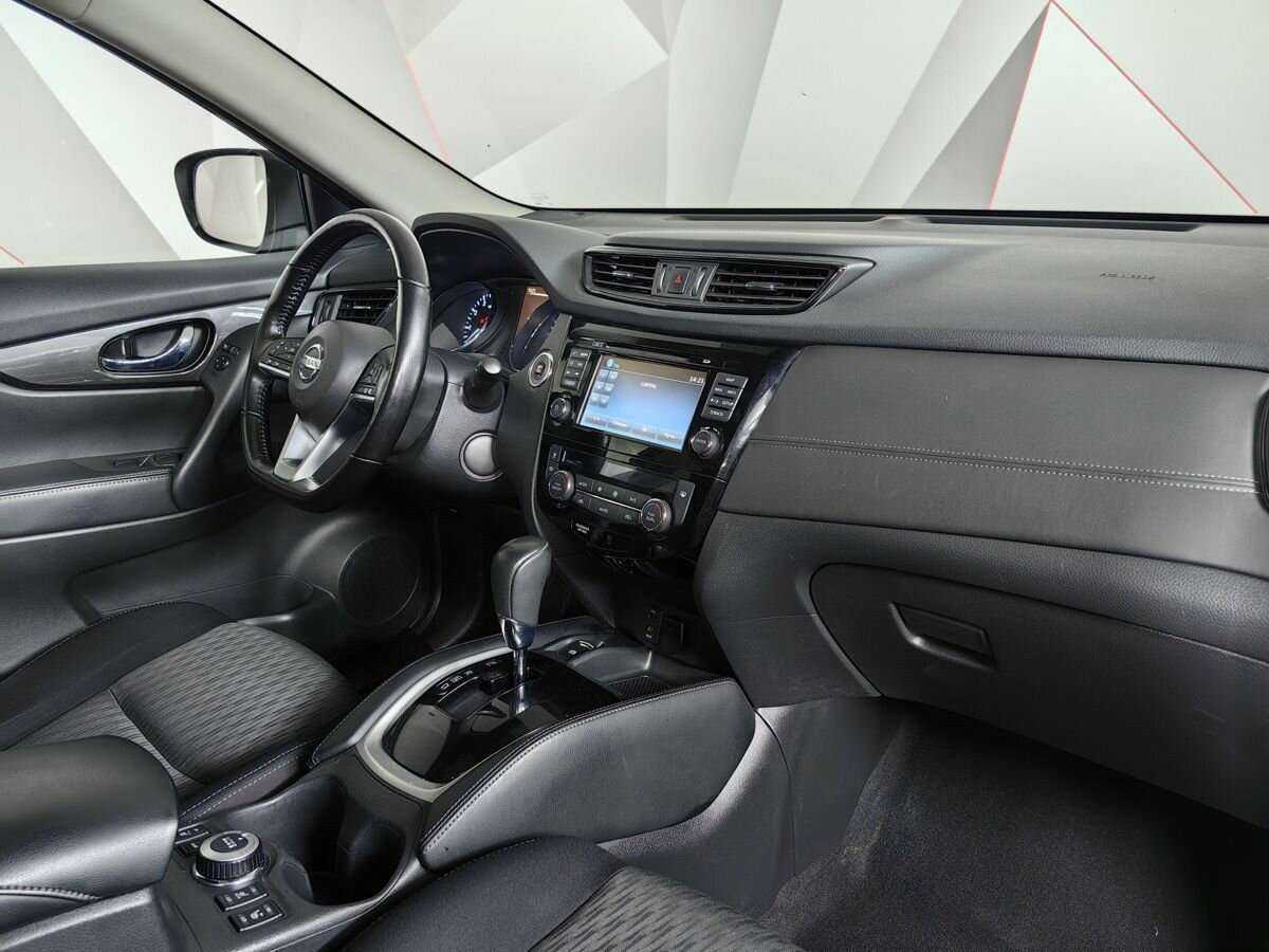 Б/У Ниссан Икс-Трейл 2020 года. Фото: #8