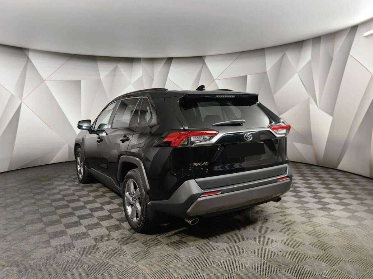 Toyota RAV4 2020 года с пробегом. Фото: #3