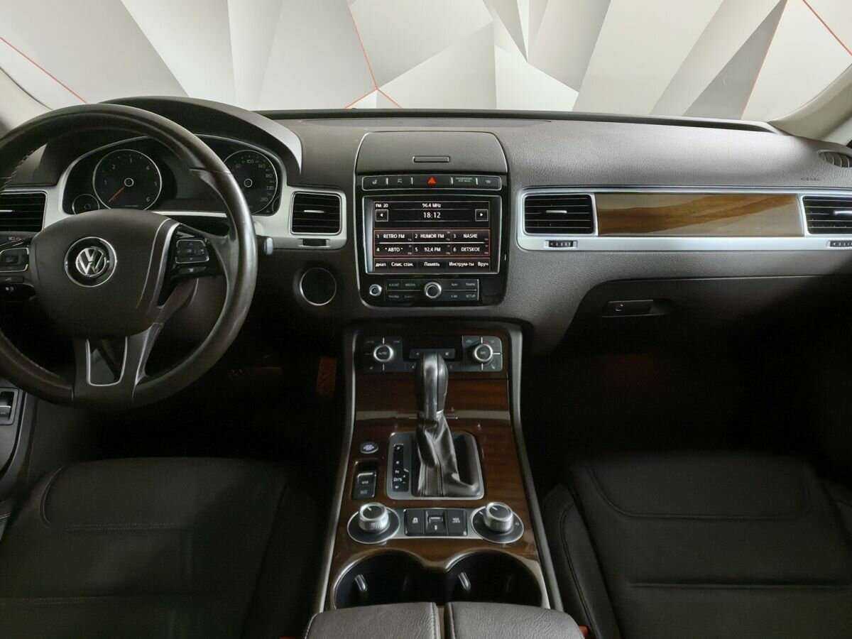 Volkswagen Touareg 2016 года с пробегом. Фото: #9