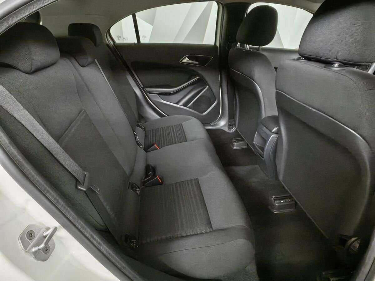 Mercedes-Benz A-Класс 2014 года с пробегом. Фото: #11