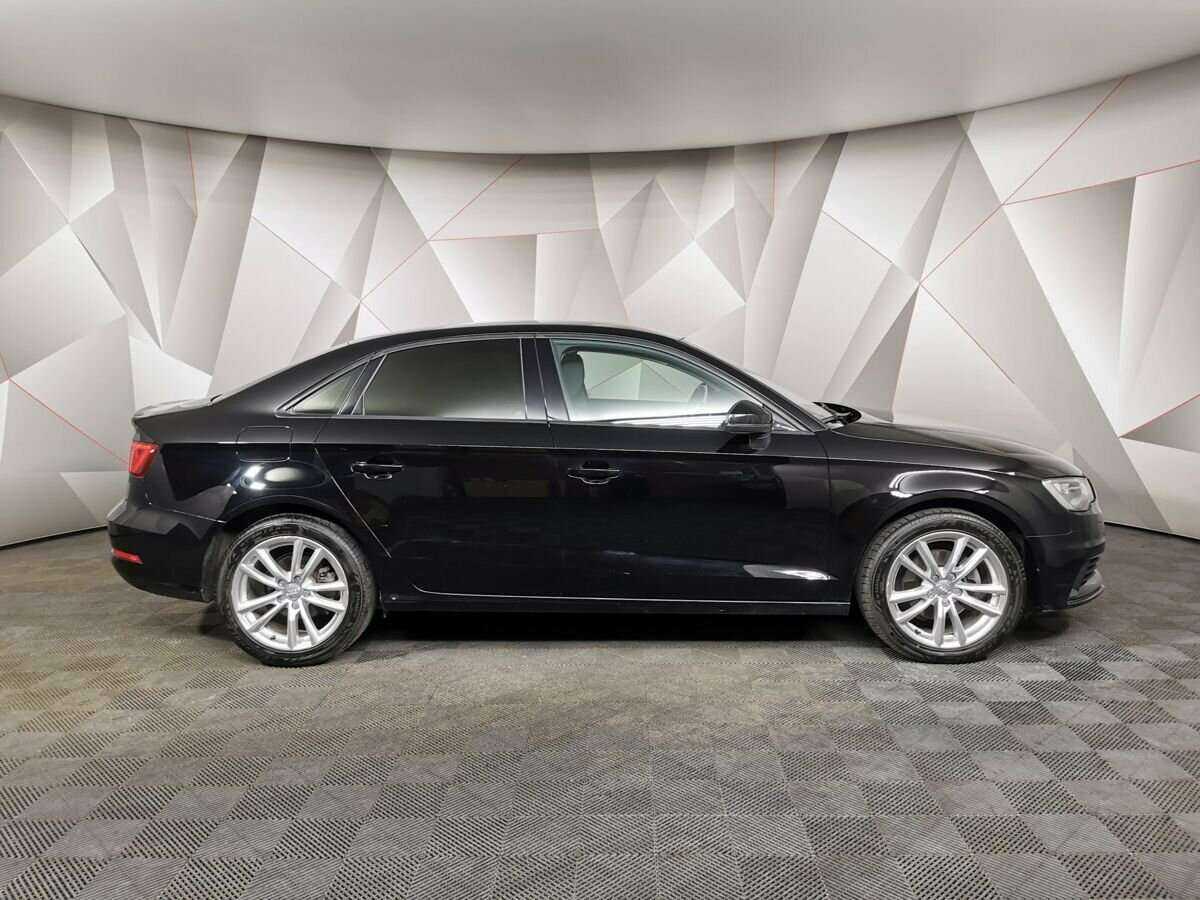 Audi A3 2015 года с пробегом. Фото: #5