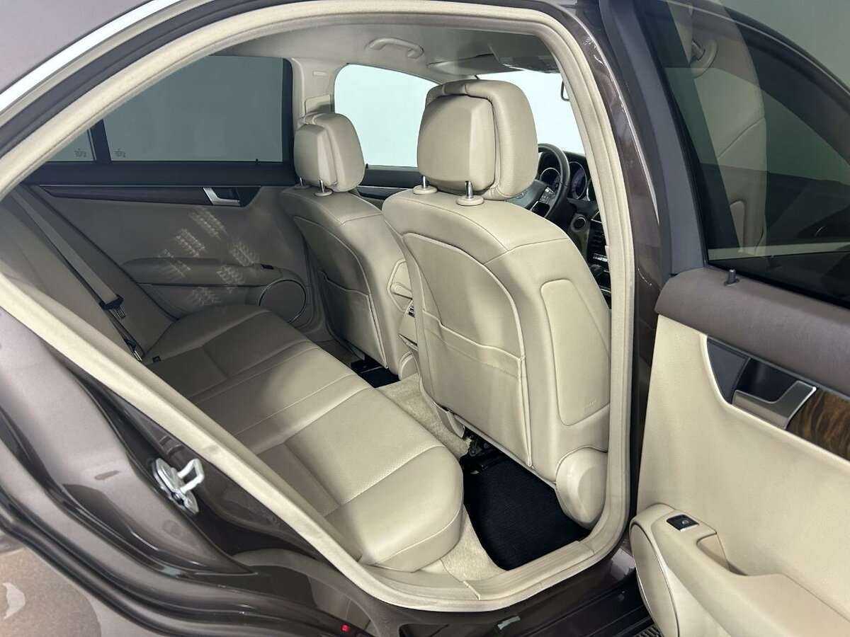 Mercedes-Benz C-Класс 2013 года с пробегом. Фото: #14