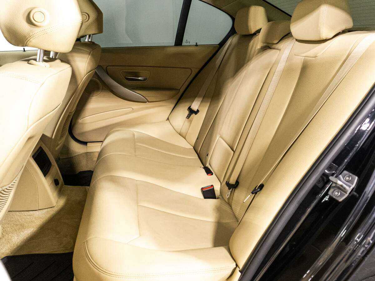 BMW 3 серии 2014 года с пробегом. Фото: #9