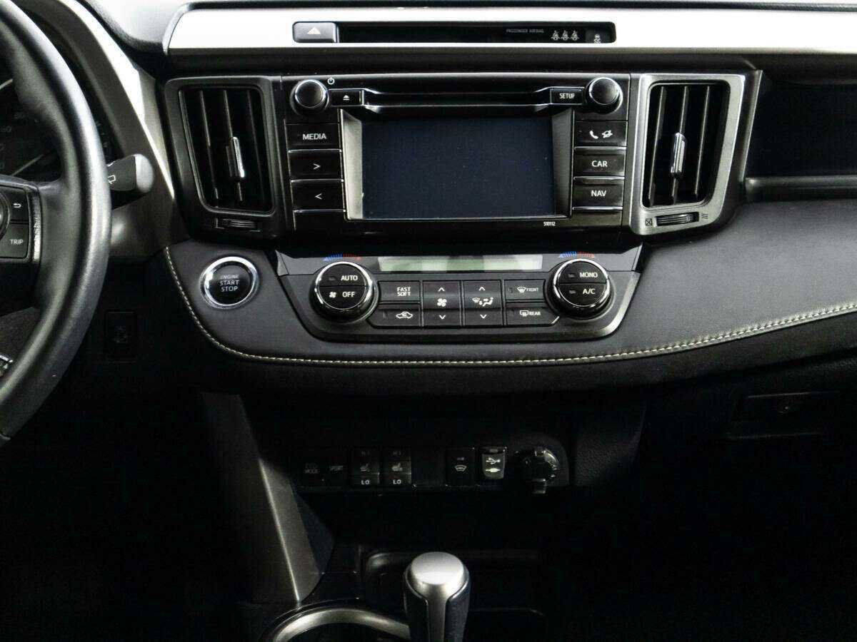 Toyota RAV4 2016 года с пробегом. Фото: #13