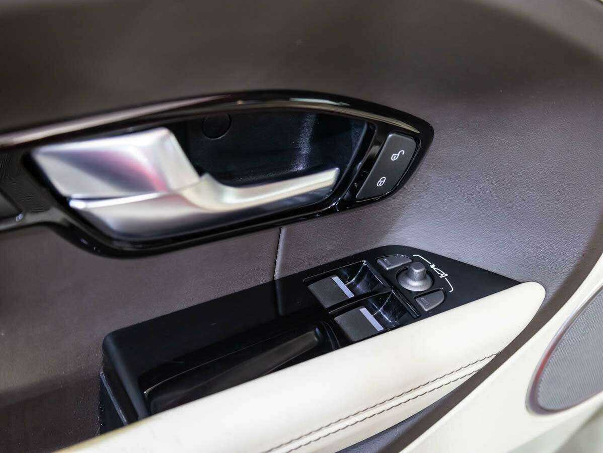 Land Rover Range Rover Evoque 2012 года с пробегом. Фото: #20