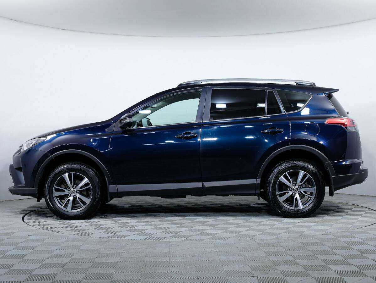 Toyota RAV4 2019 года с пробегом. Фото: #6