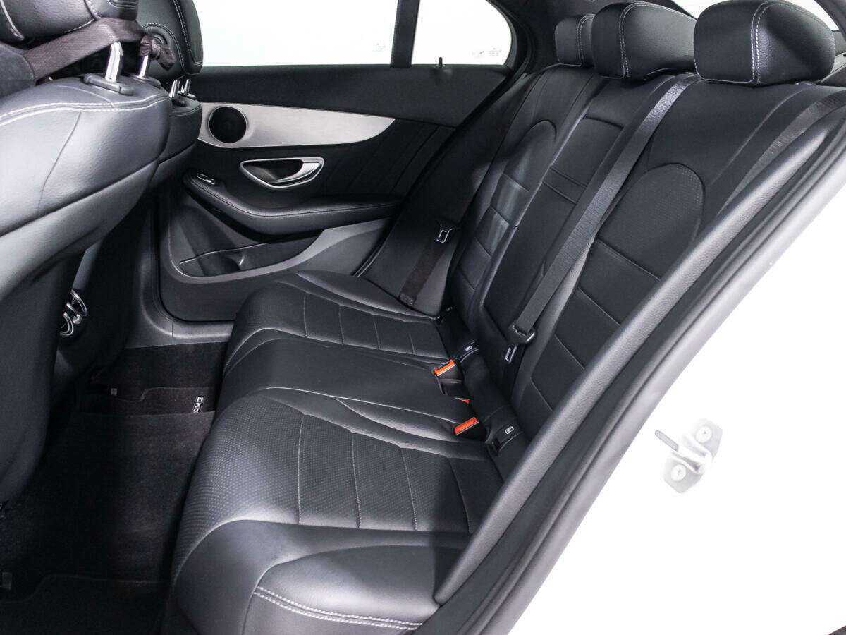 Mercedes-Benz C-Класс 2017 года с пробегом. Фото: #9