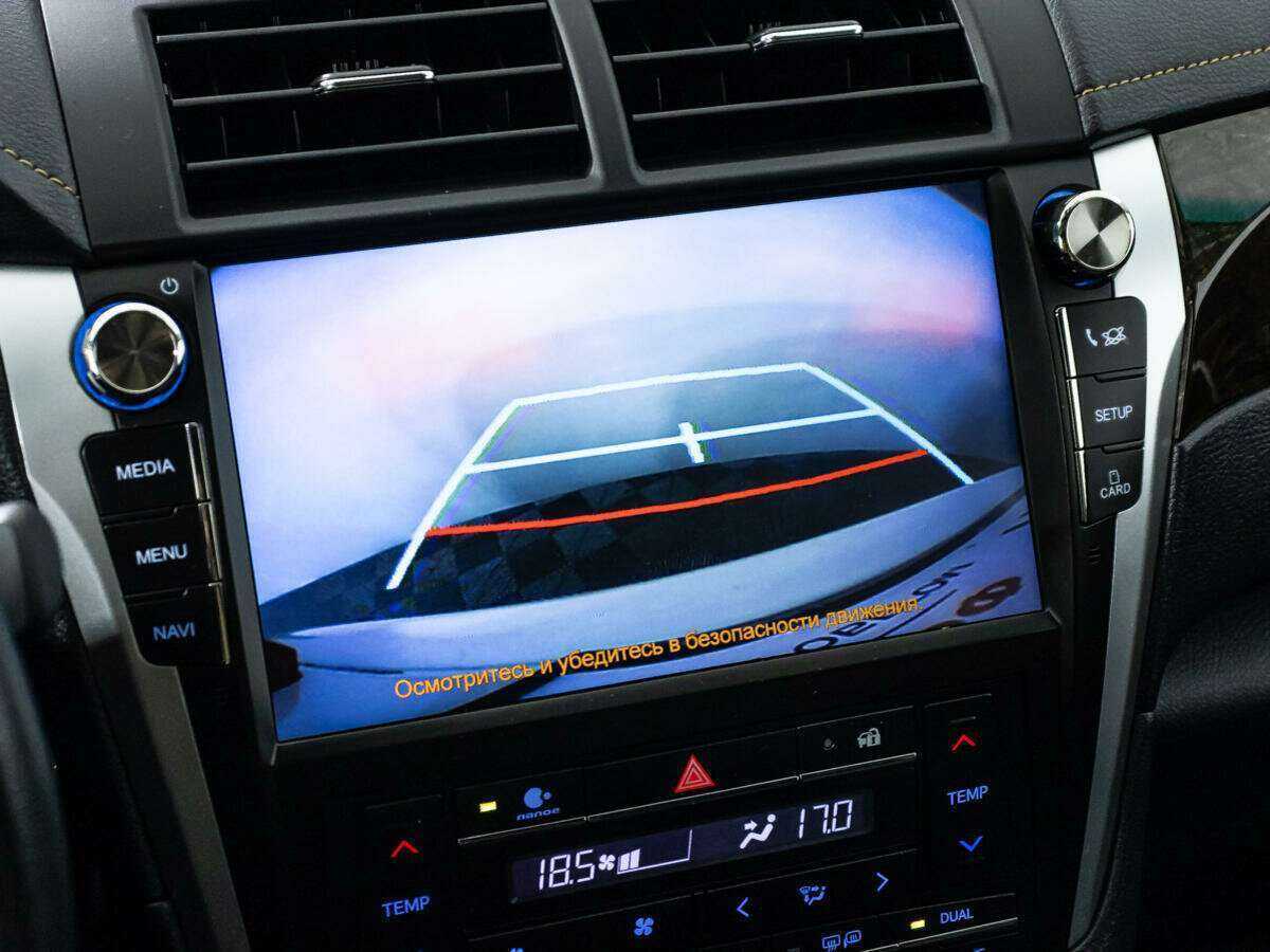 Toyota Camry 2017 года с пробегом. Фото: #18