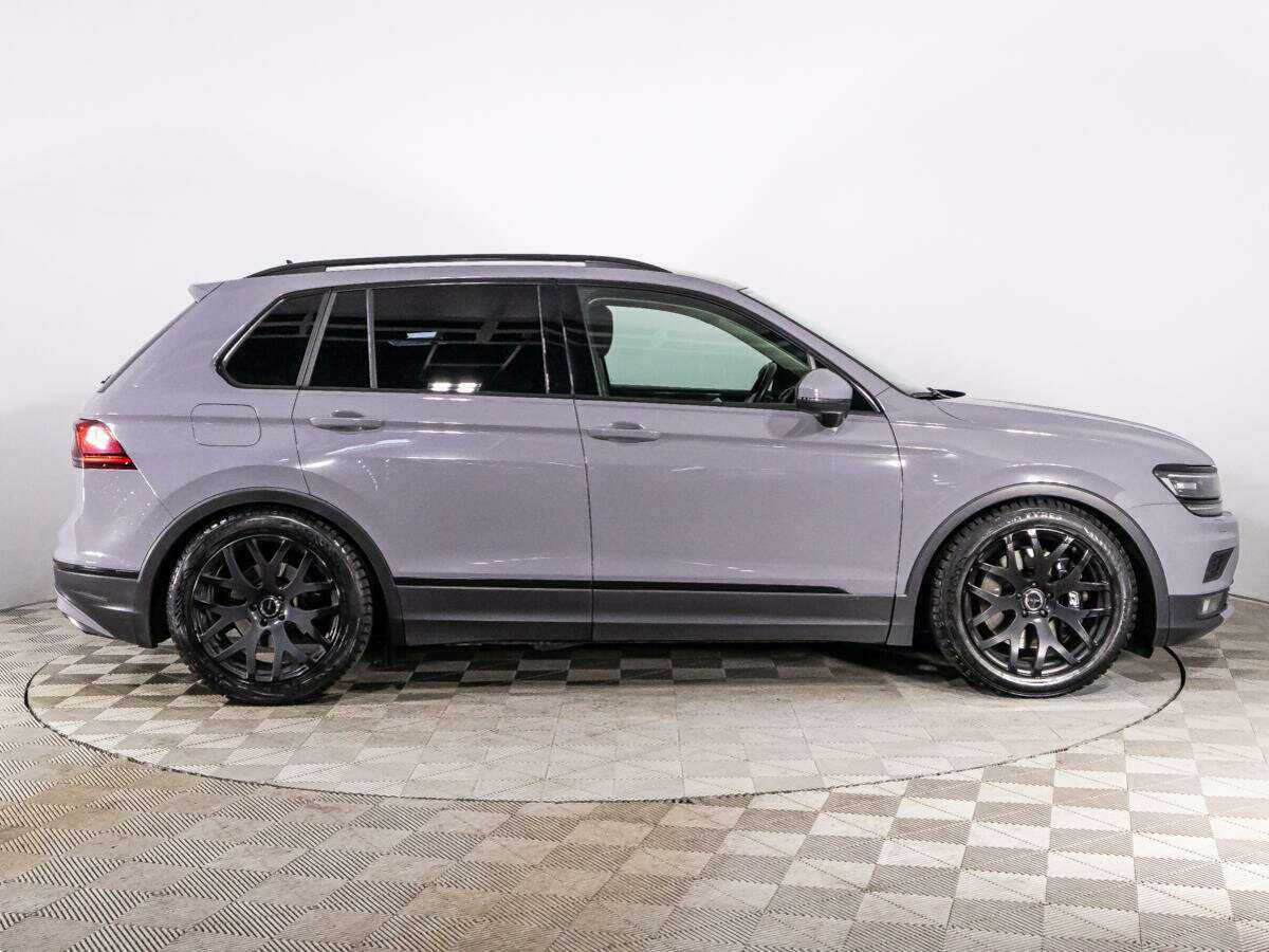 Volkswagen Tiguan 2018 года с пробегом. Фото: #3