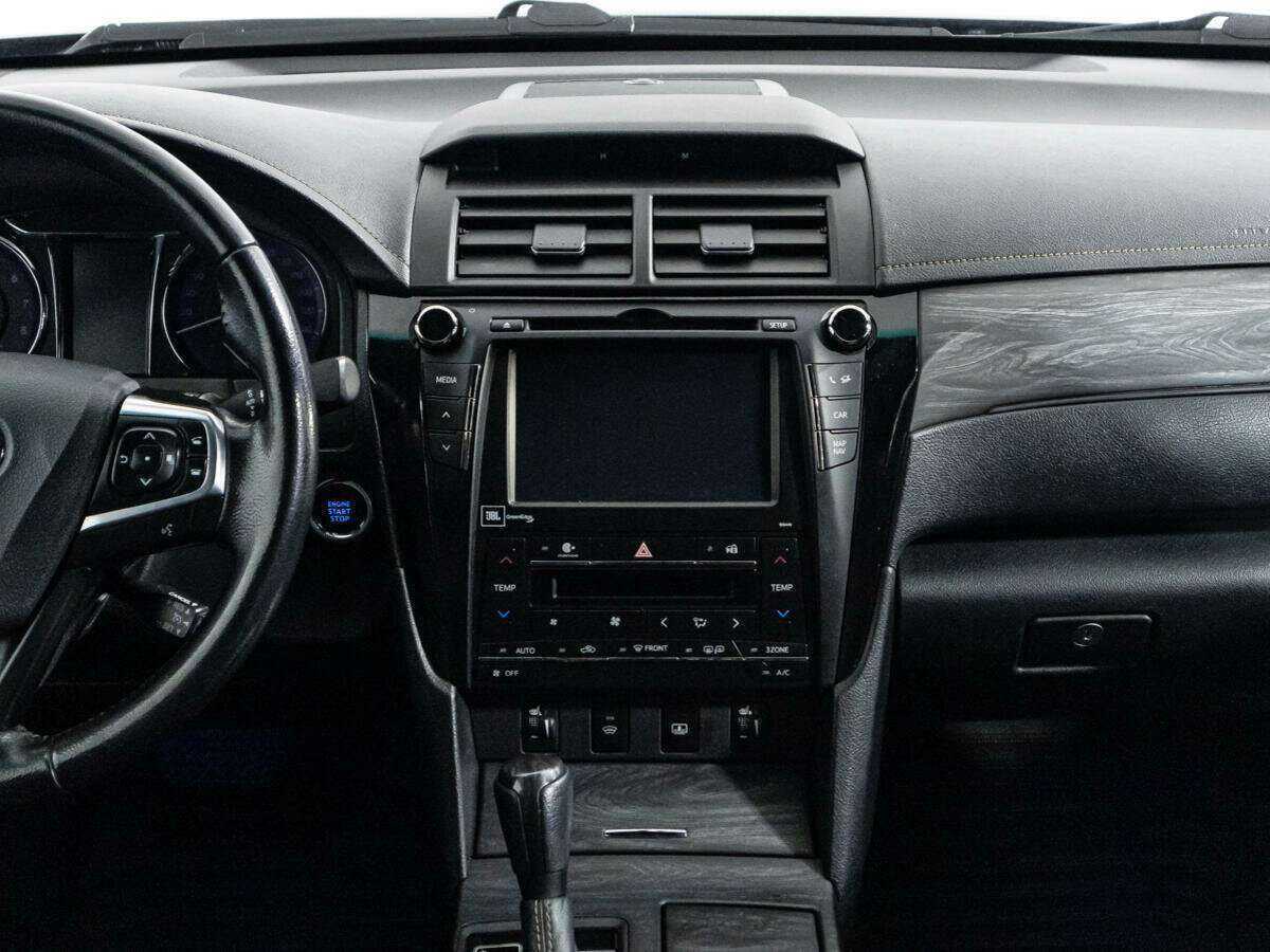 Toyota Camry 2017 года с пробегом. Фото: #13