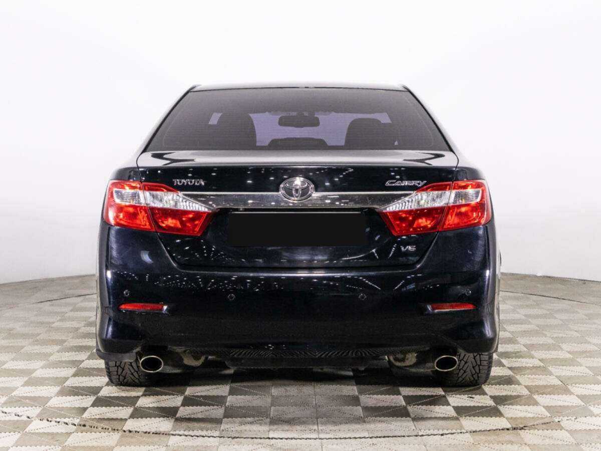 Б/У Тойота Камри 2013 года. Фото: #5