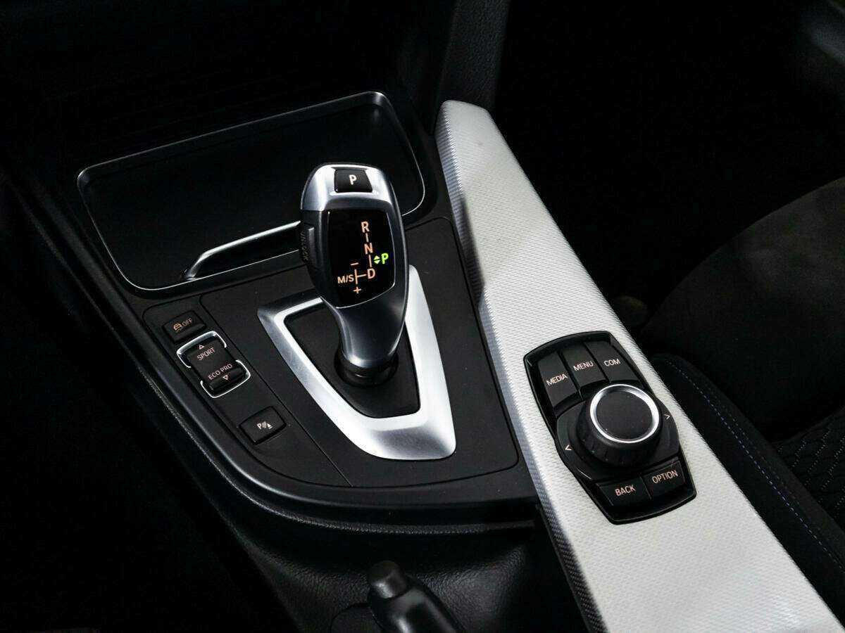 BMW 3 серии 2017 года с пробегом. Фото: #14