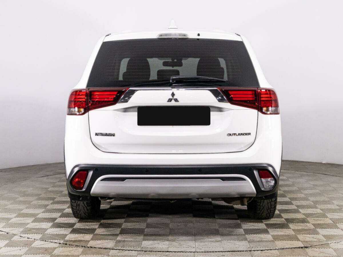 Mitsubishi Outlander 2019 года с пробегом. Фото: #5