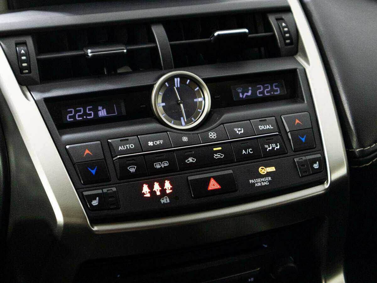 Lexus NX 2014 года с пробегом. Фото: #18