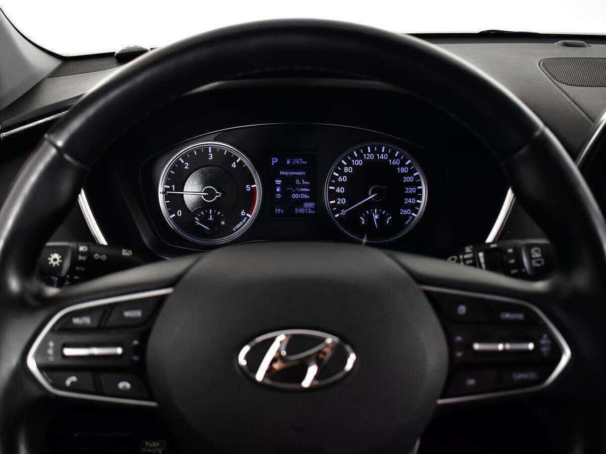 Hyundai Santa Fe 2019 года с пробегом. Фото: #10