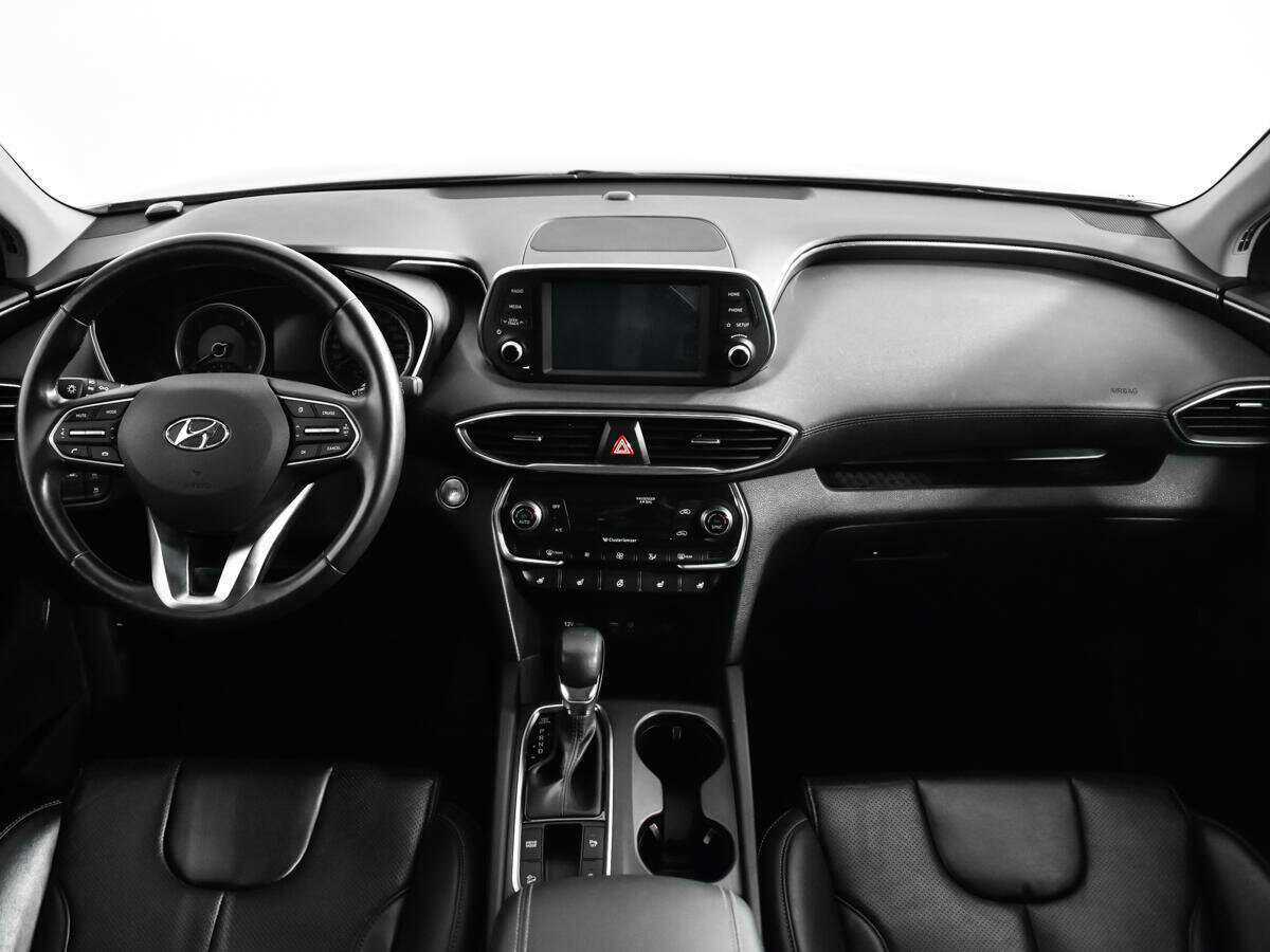 Hyundai Santa Fe 2019 года с пробегом. Фото: #11