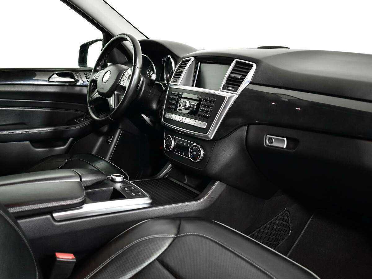 Mercedes-Benz M-Класс 2013 года с пробегом. Фото: #8