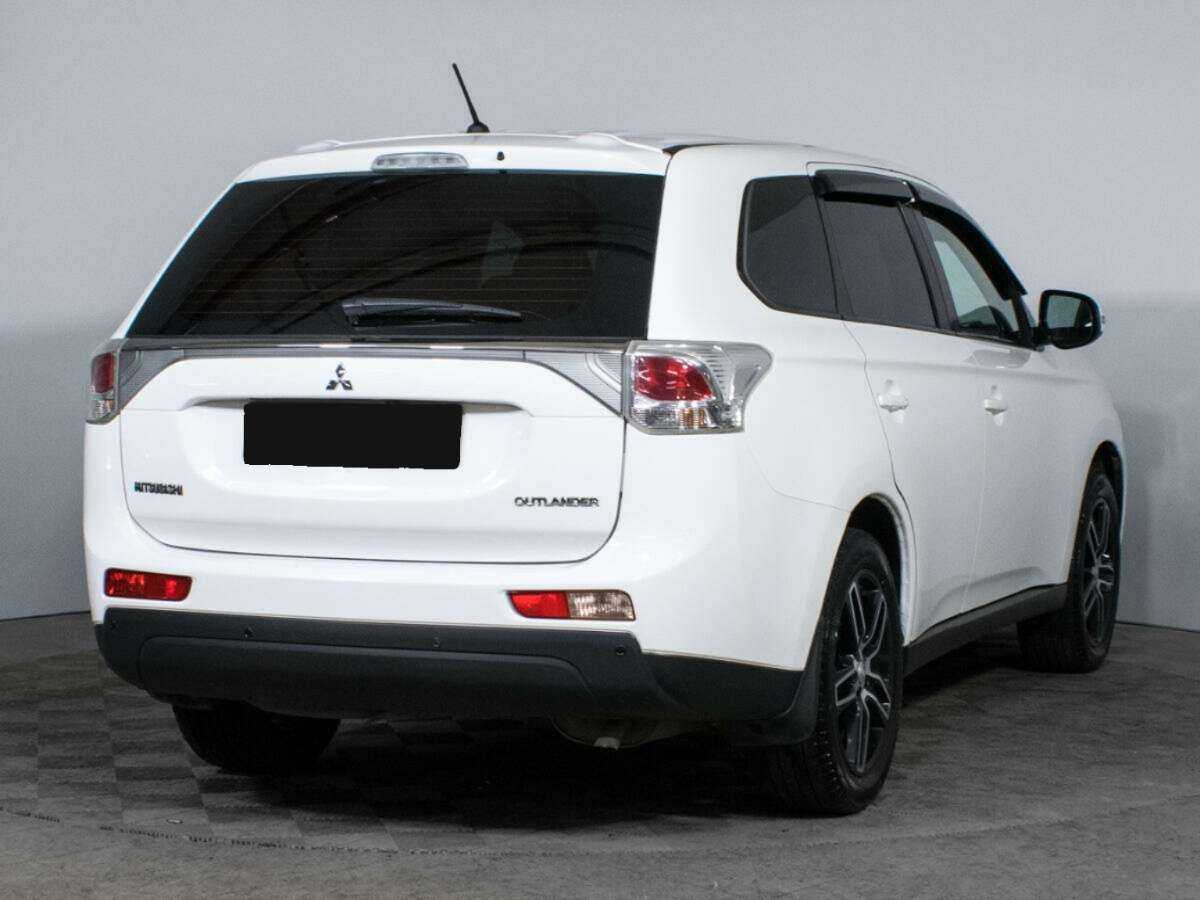 Mitsubishi Outlander 2014 года с пробегом. Фото: #3